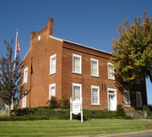 Old White County Courthouse